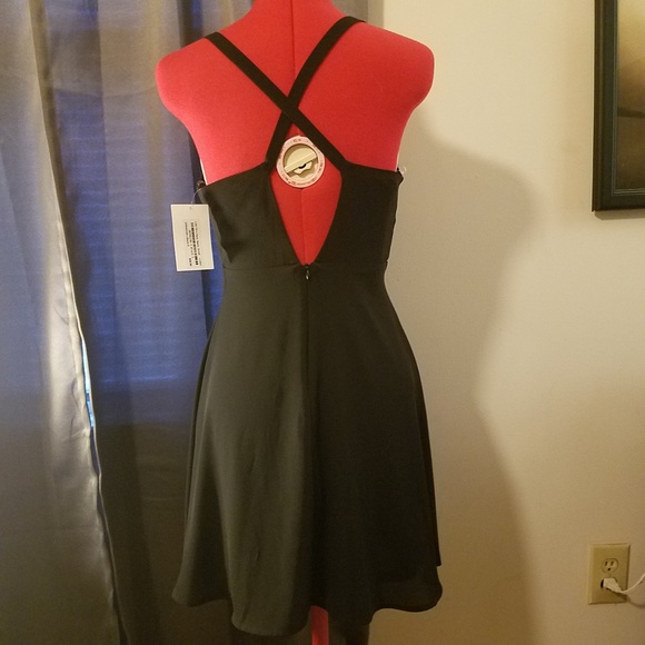 🌻Lush Black Fit and Flare Cross Back Dress - Picture 2 of 5